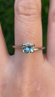 1.01ct Round Cut Light blue green Montana Sapphire Sapphire SR428