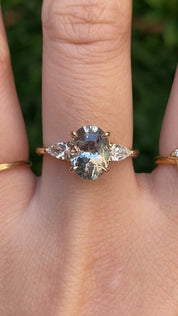 【一点物】オリヴィアリング ・2.20ct・加熱モンタナ産ブルーグリーンイエローサファイア・K14YG