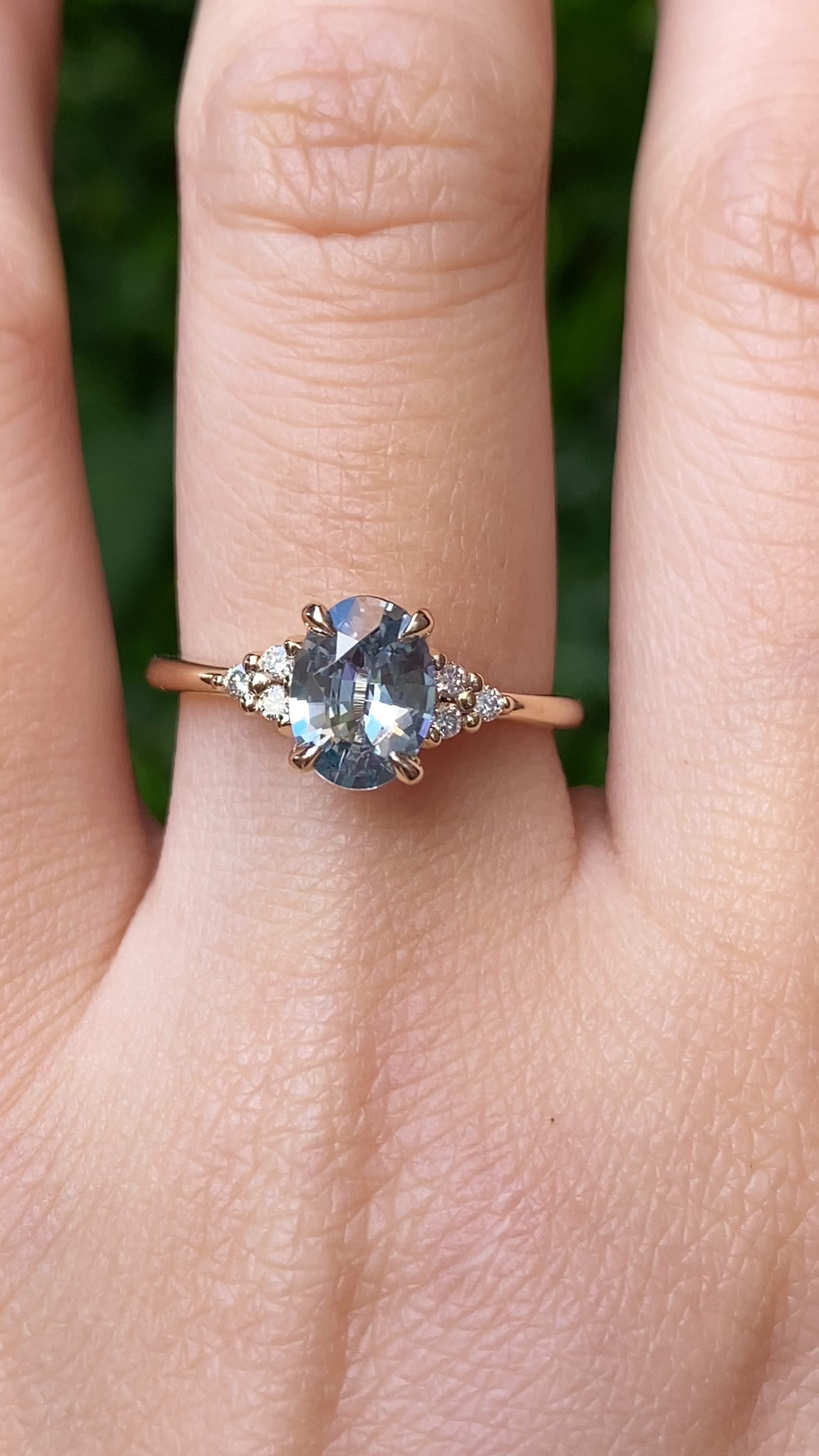 【一点物】テレサリング ・1.30ct・加熱モンタナ産アクアブルーサファイア・K14YG
