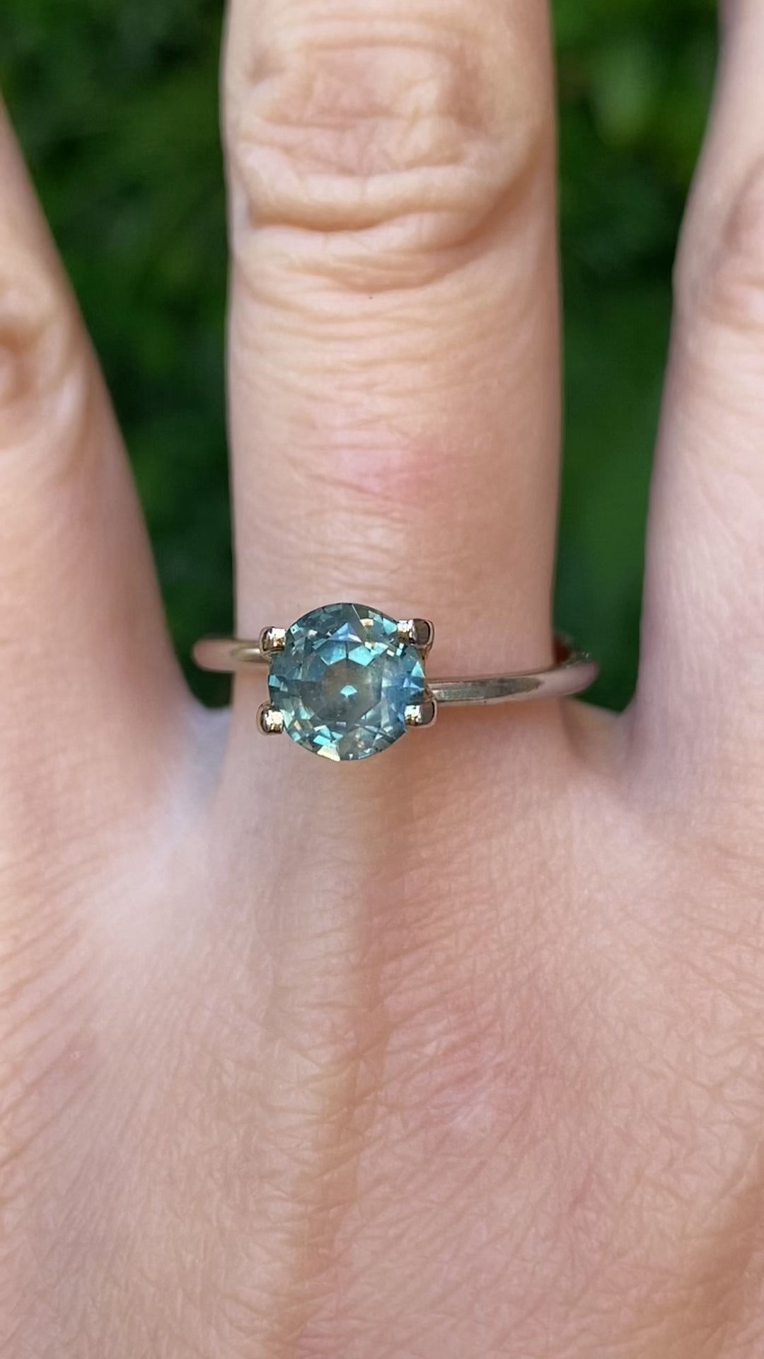 2.05ct Round Cut Blue Green Montana Sapphire SR423