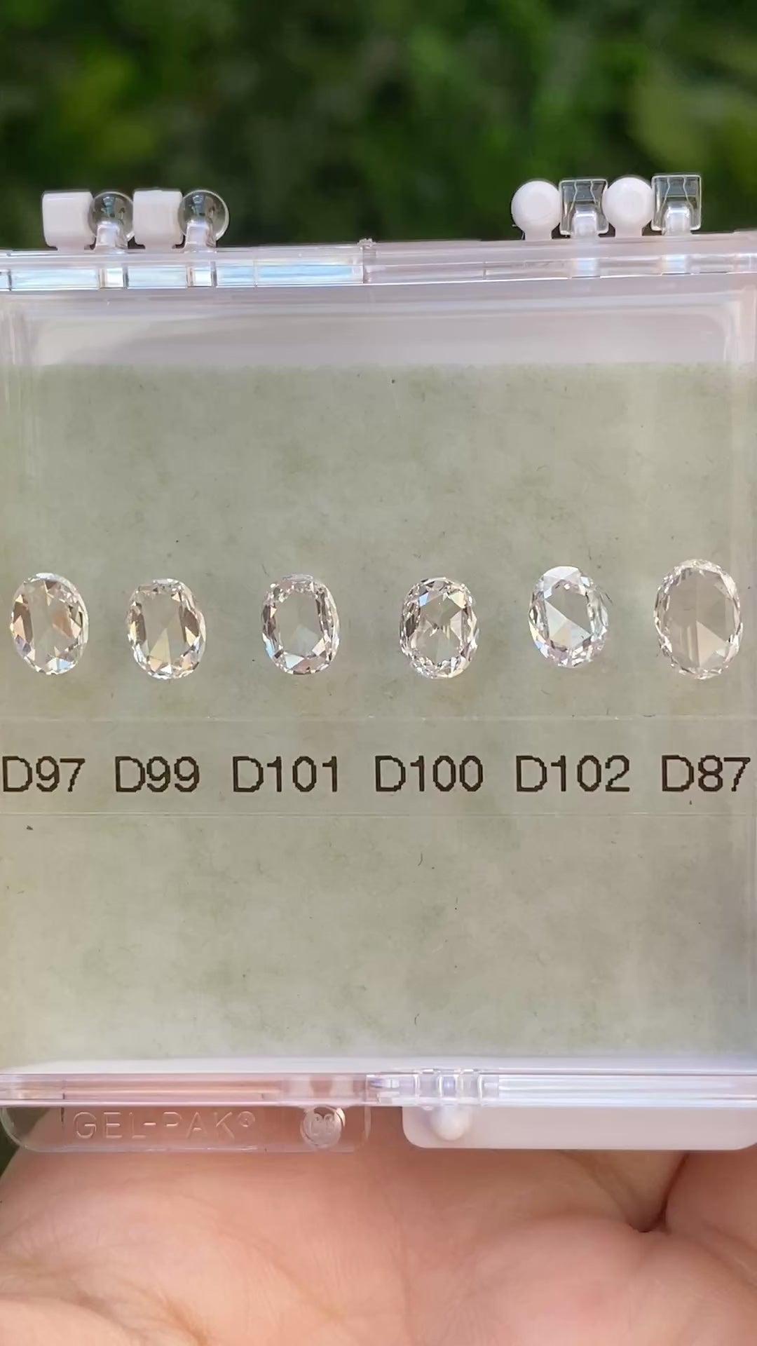 Rose Cut Oval Natural Diamond (6.0-7.0mm)