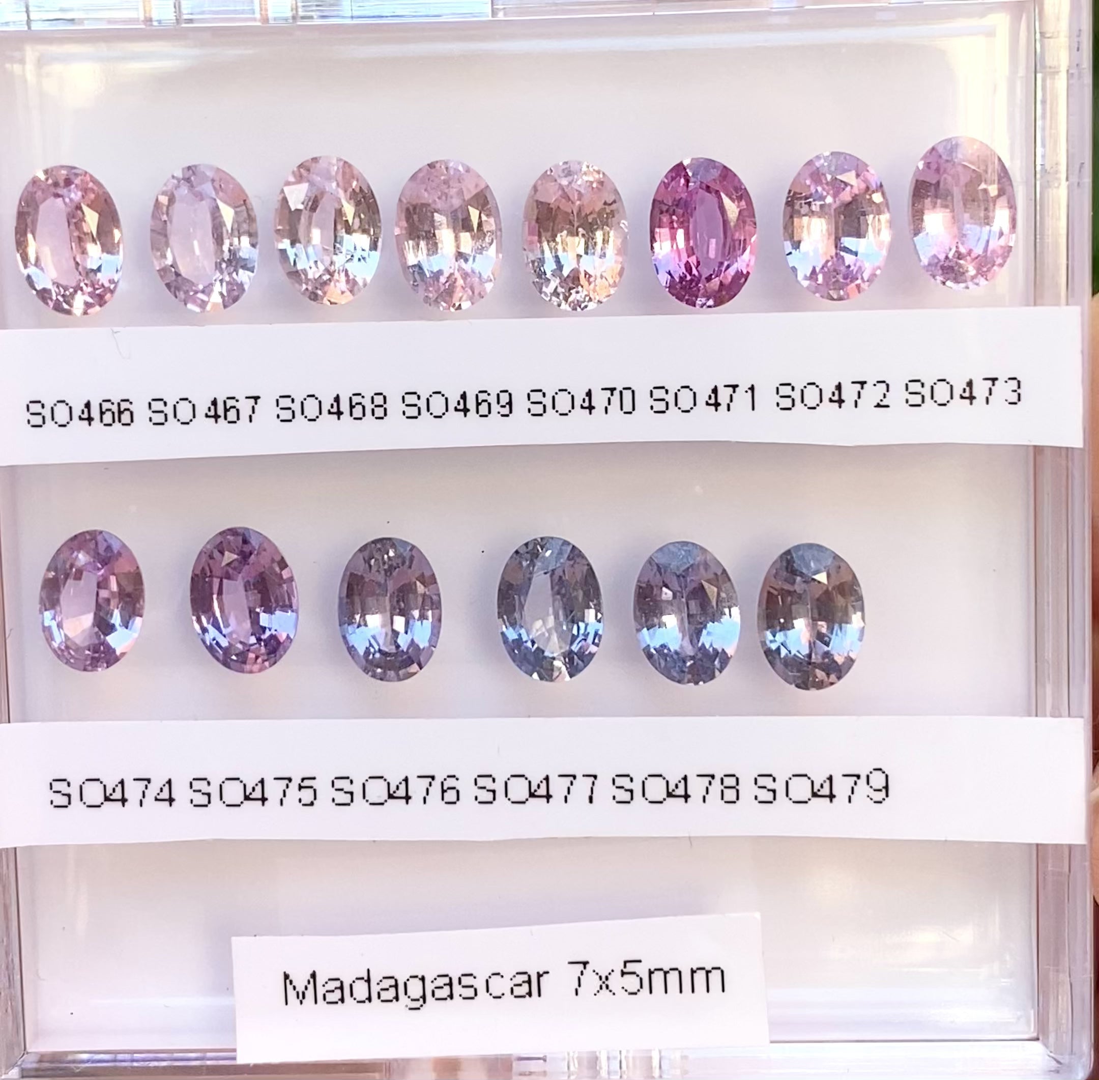 0.83ct Oval Cut Gray Purple Madagascar Sapphire SO477