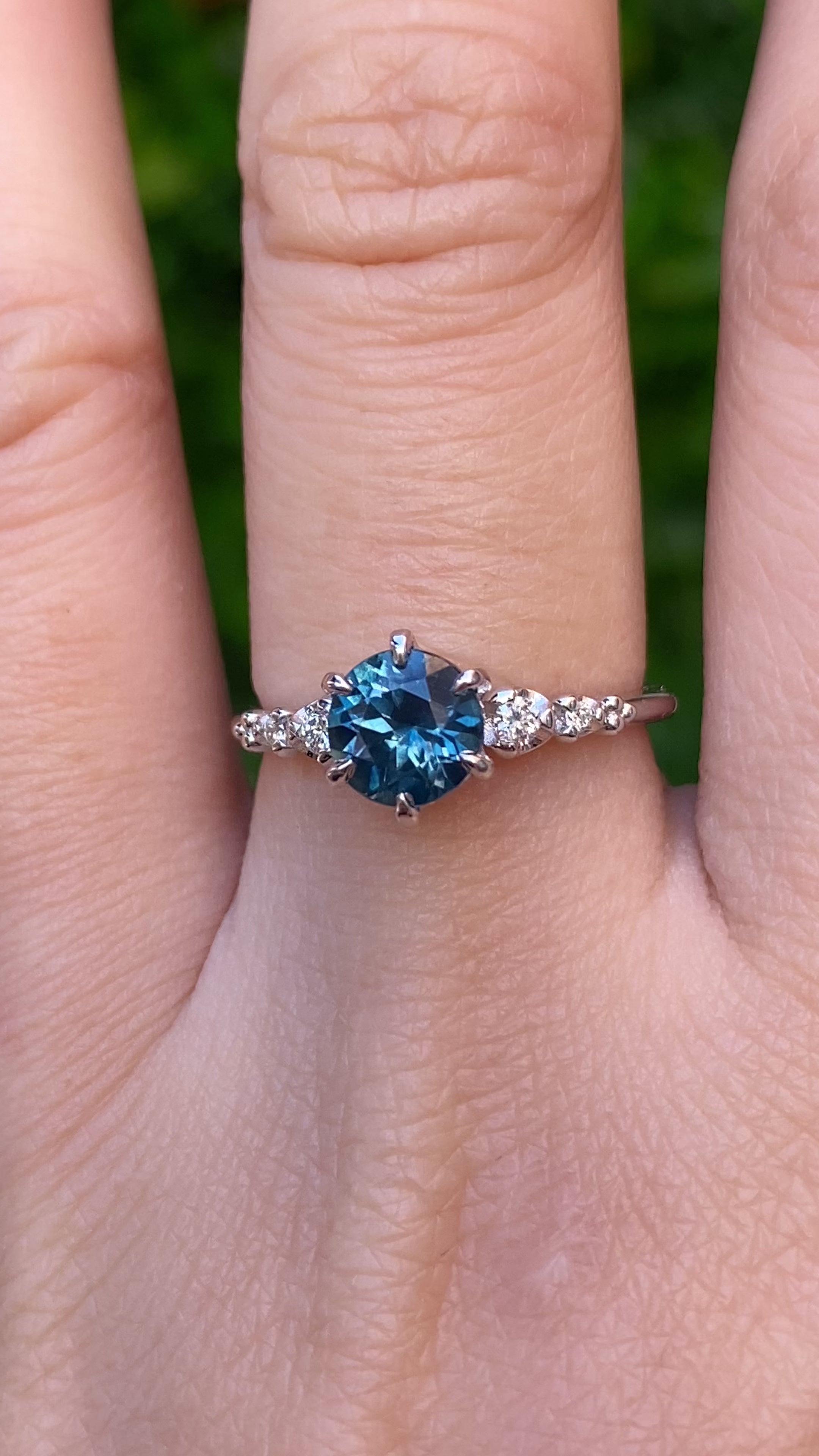 Estel Fleur Ring, 1.42ct Blue Montana Sapphire