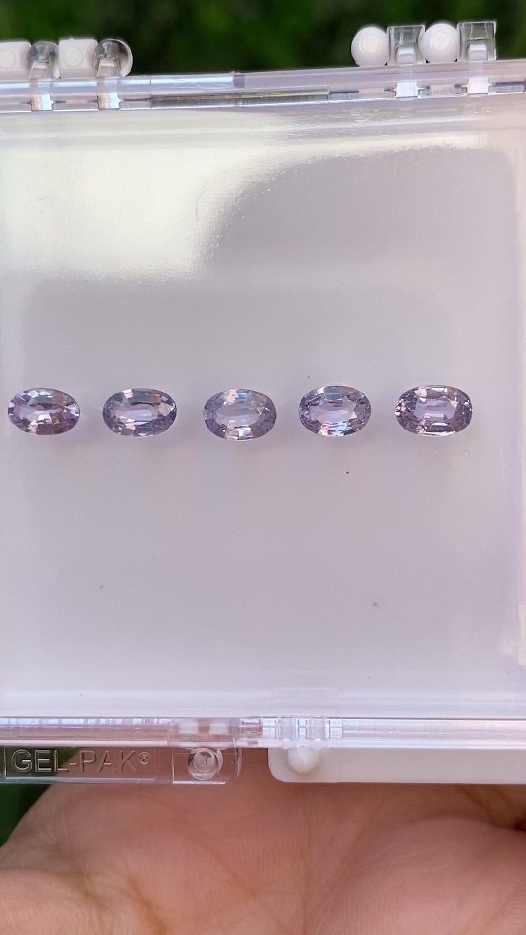 0.45ct Calibrated Oval Madagascar Sapphire (6x4mm) CS155