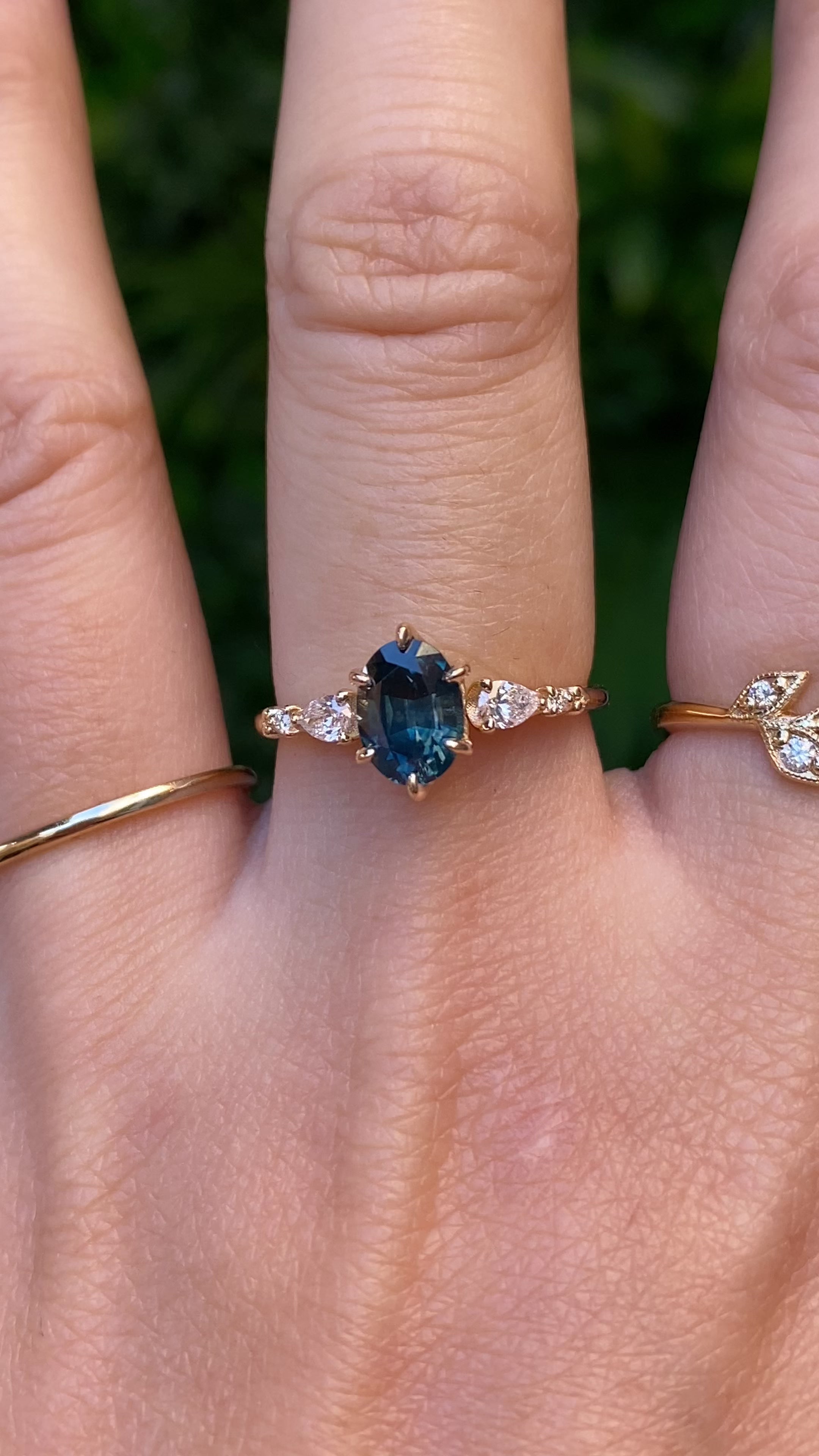 Estel Fleur Petal Ring, 1.12ct Madagascar Sapphire