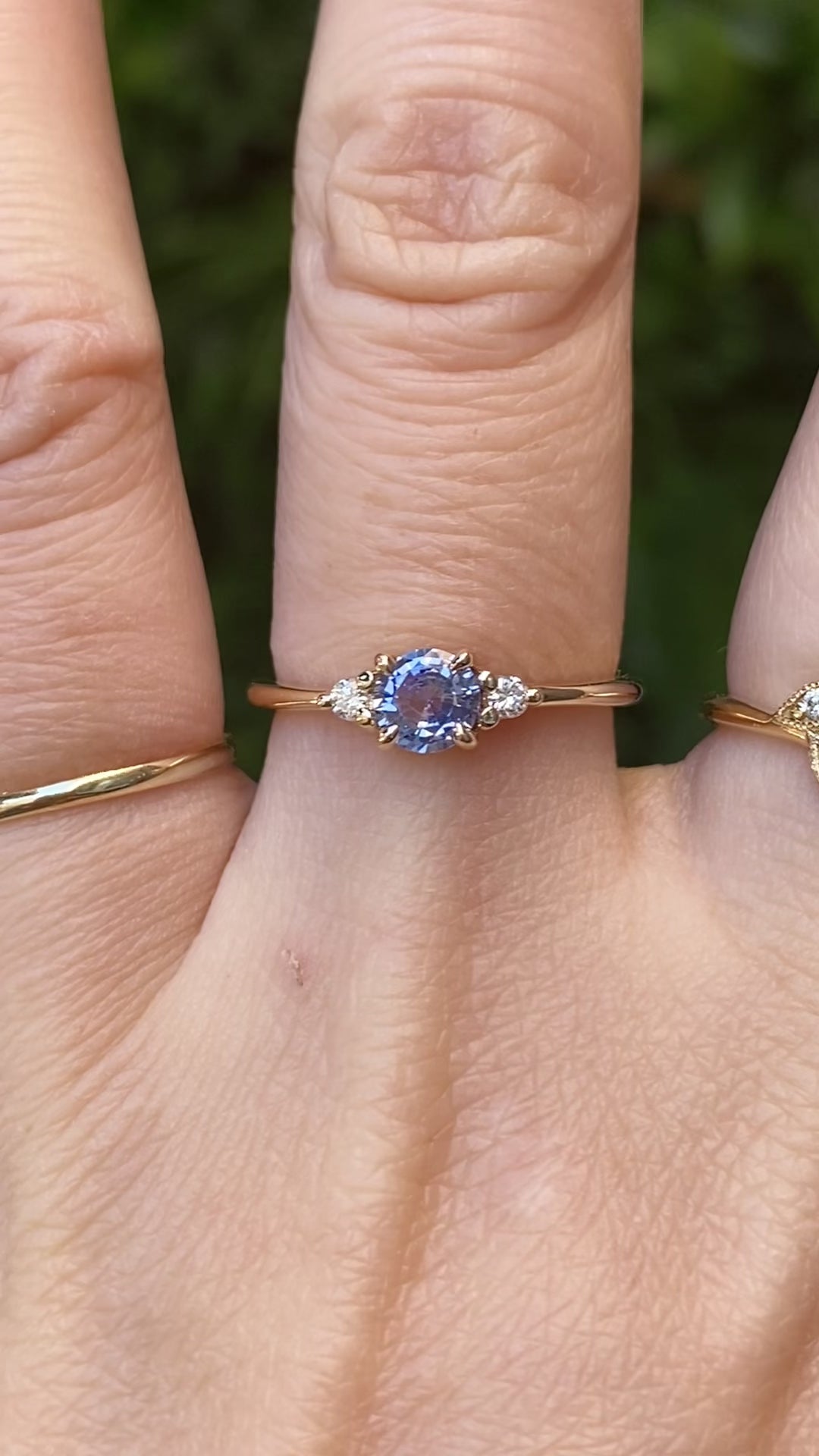 Emilie Ring, 0.50ct Ceylon Sapphire