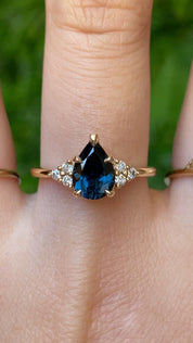 Teresa Ring, 1.37ct Teal Queensland Sapphire