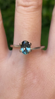 1.01ct Oval Cut Teal Blue Montana Sapphire SO705