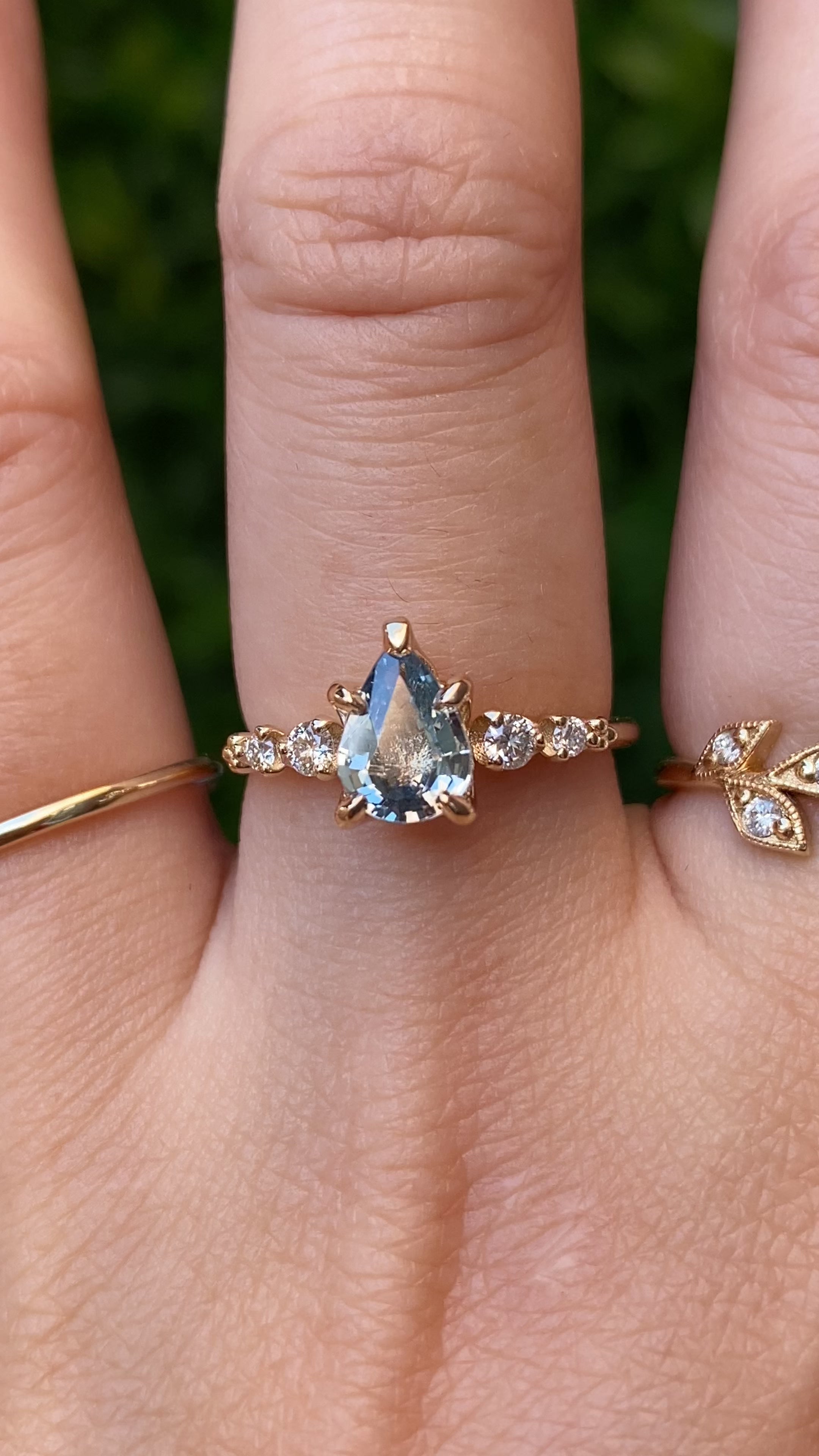 Estel Fleur Ring, 1.09ct Blue Madagascar Sapphire