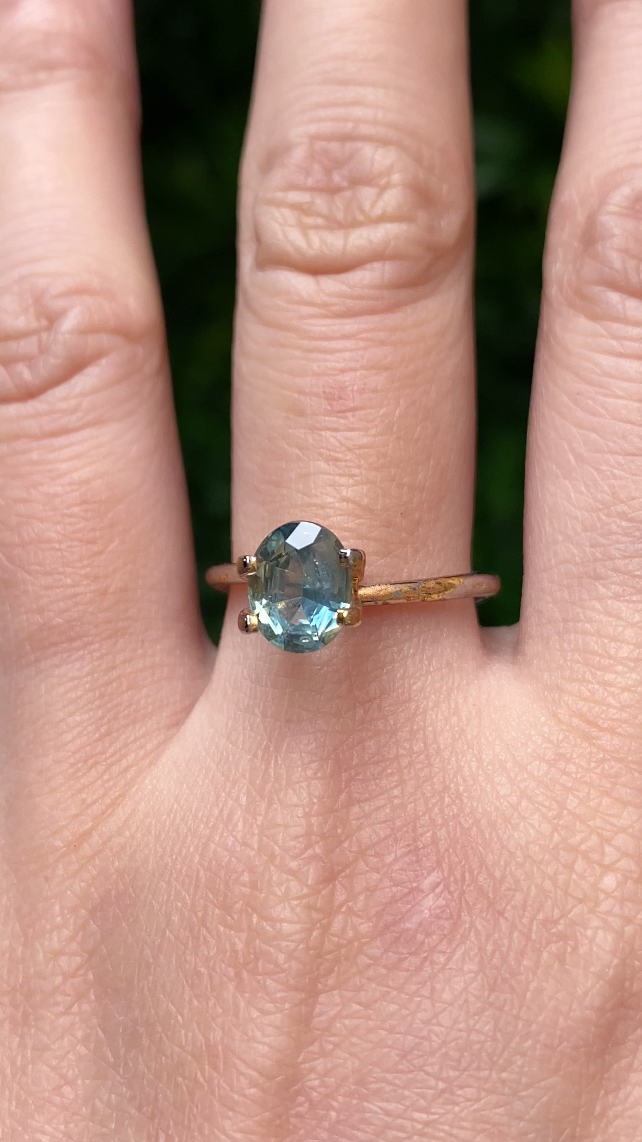 1.52ct Oval Cut Parti Blue Green Montana Sapphire SO456