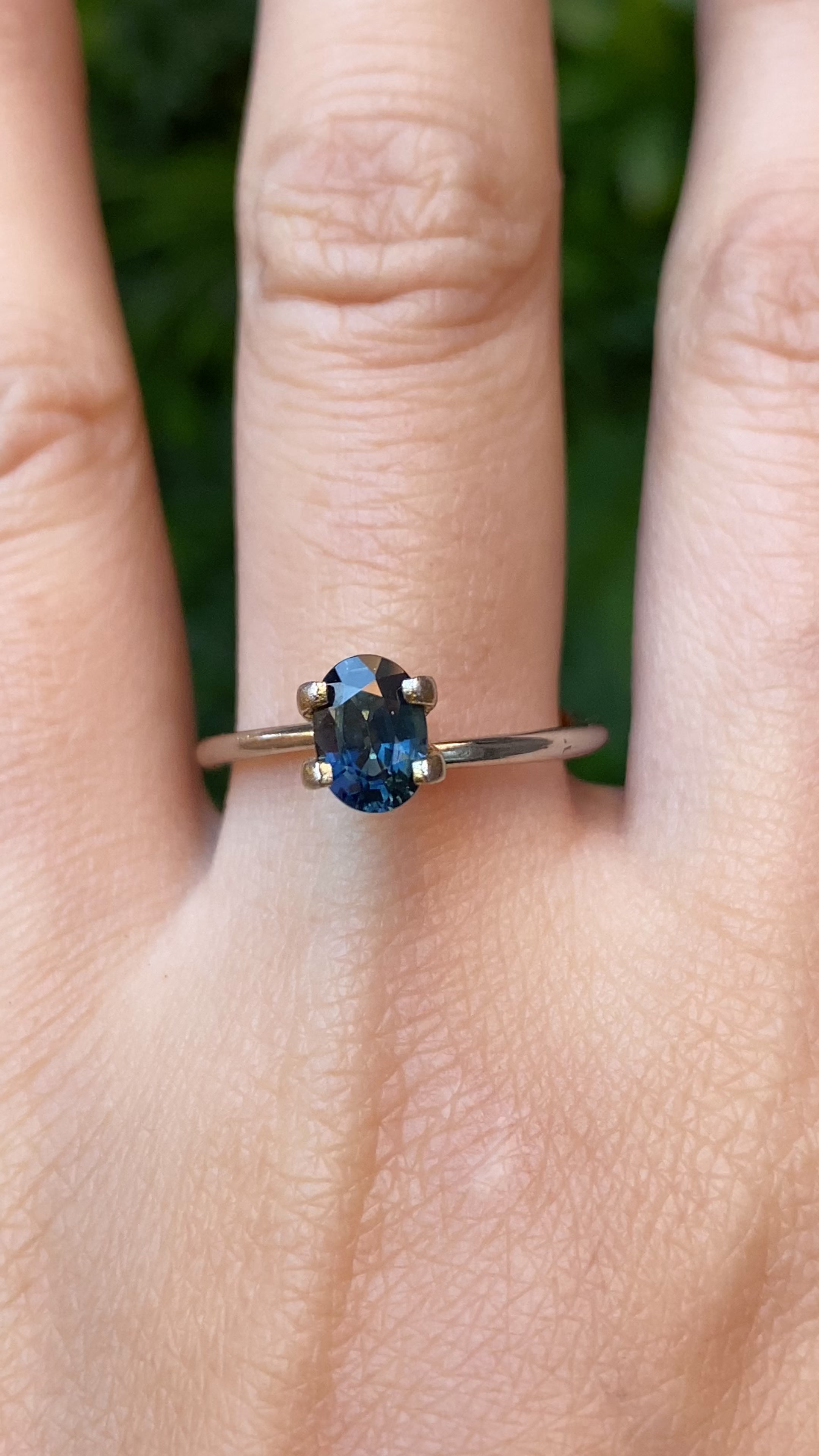 1.06ct Oval Cut Dark Teal Blue Madagascar Sapphire SO585