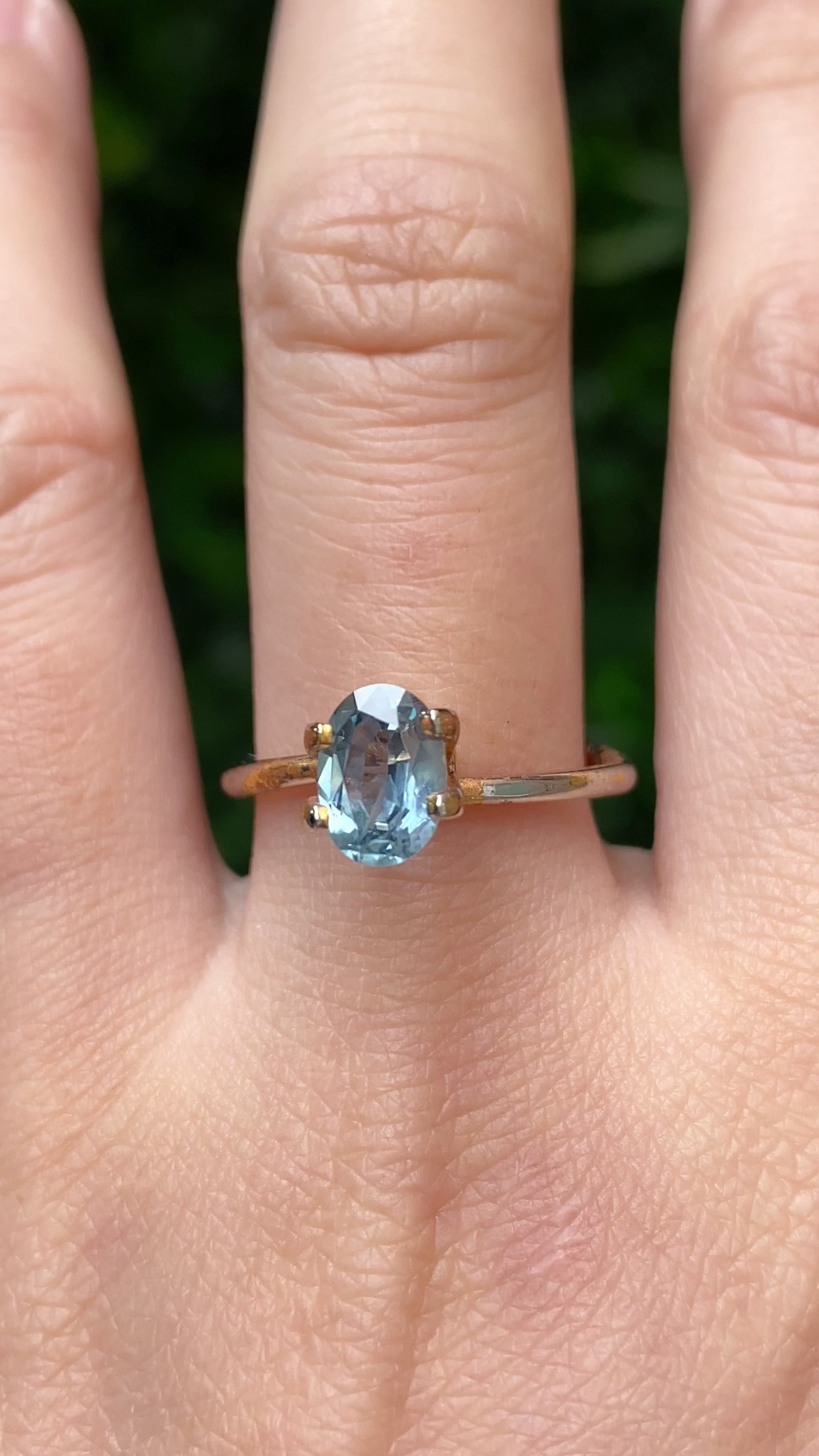 1.36ct オーバルカットライトブルーサファイア モンタナ産 SO453