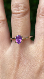 0.91ct Oval Cut Purple Umba Sapphire SO364