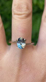 1.57ct Oval Cut Light Blue Green Montana Sapphire SO613