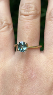1.25ct Oval Cut Blue Green Montana Sapphire SO451