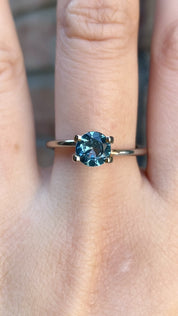 0.98ct Round Cut Teal Blue Montana Sapphire SR266