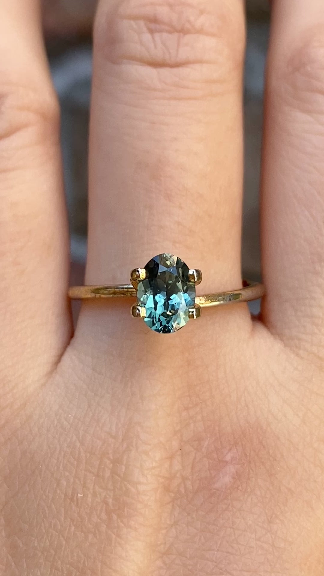 1.38ct Oval Cut Blue Green Montana Sapphire SO382