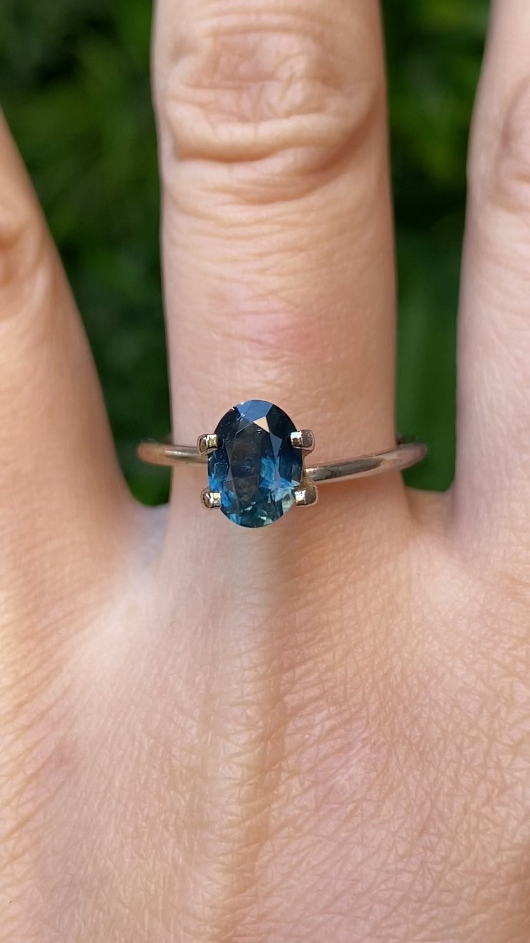 1.49ct Oval Cut Teal Blue Montana Sapphire SO595