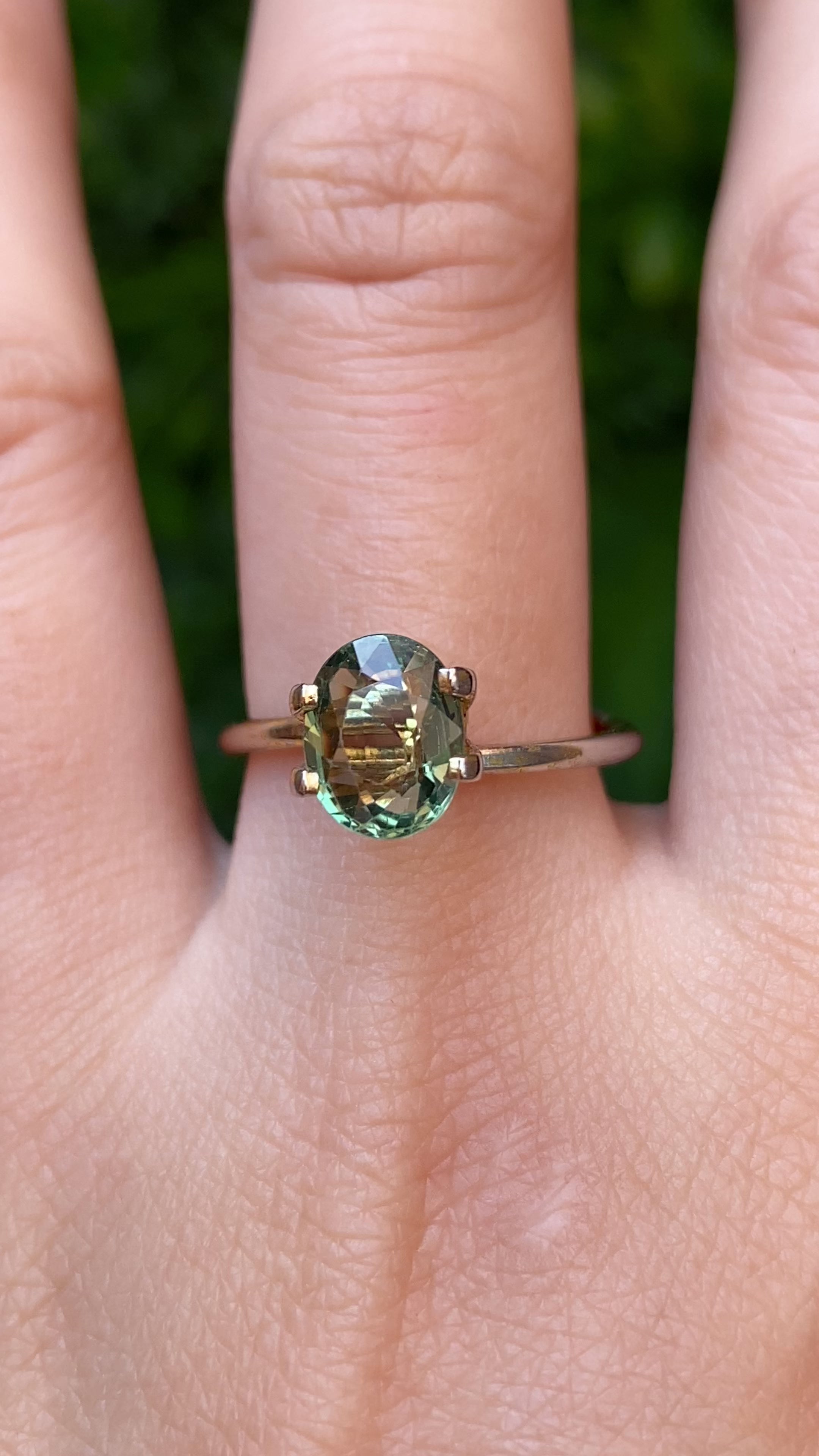 1.94ct Oval Cut Green Madagascar Sapphire SO527