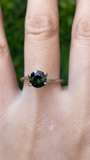 1.39ct Round Cut Green Sapphire SR401
