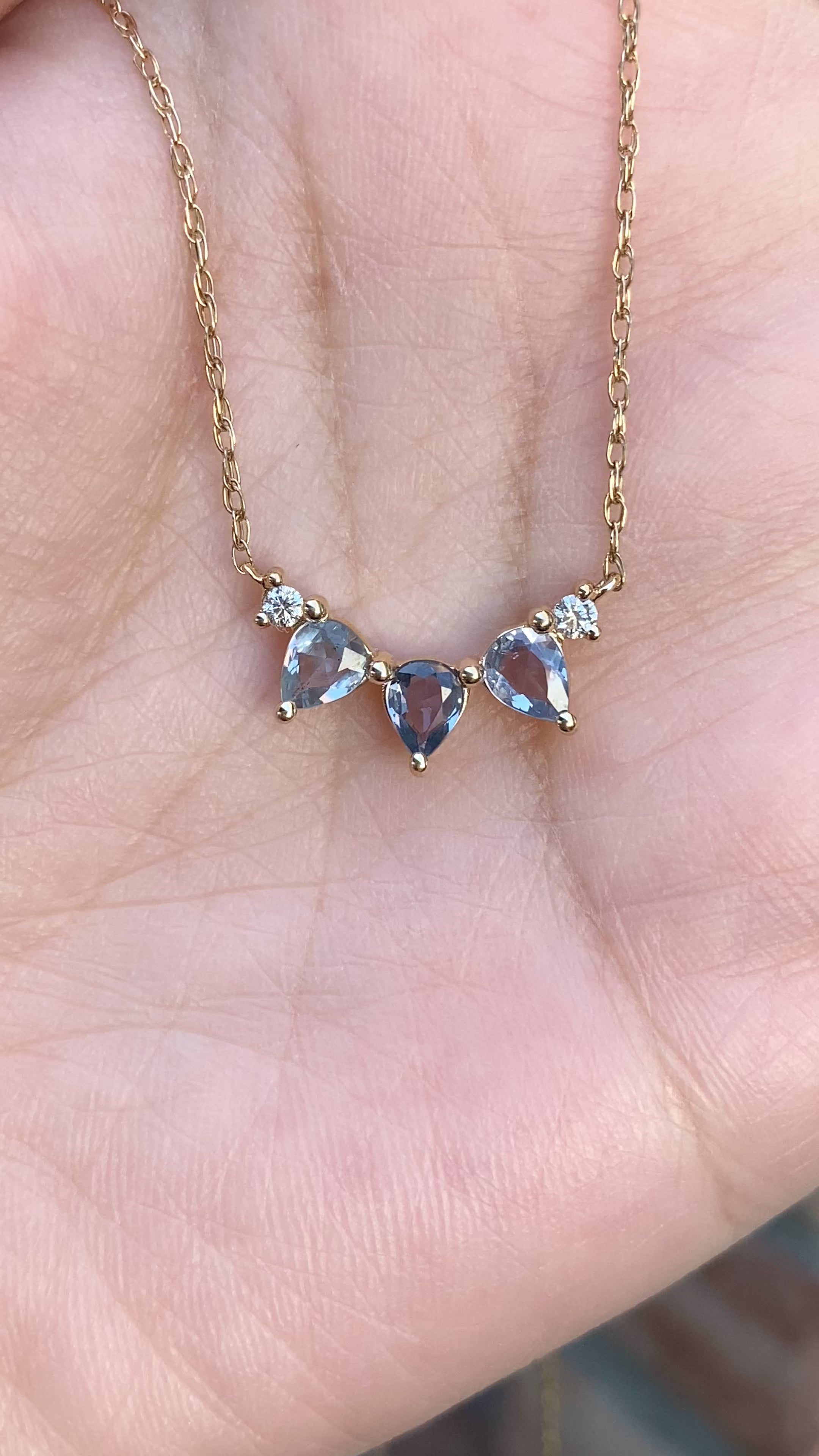 Gloria Necklace, Sapphire and Diamond