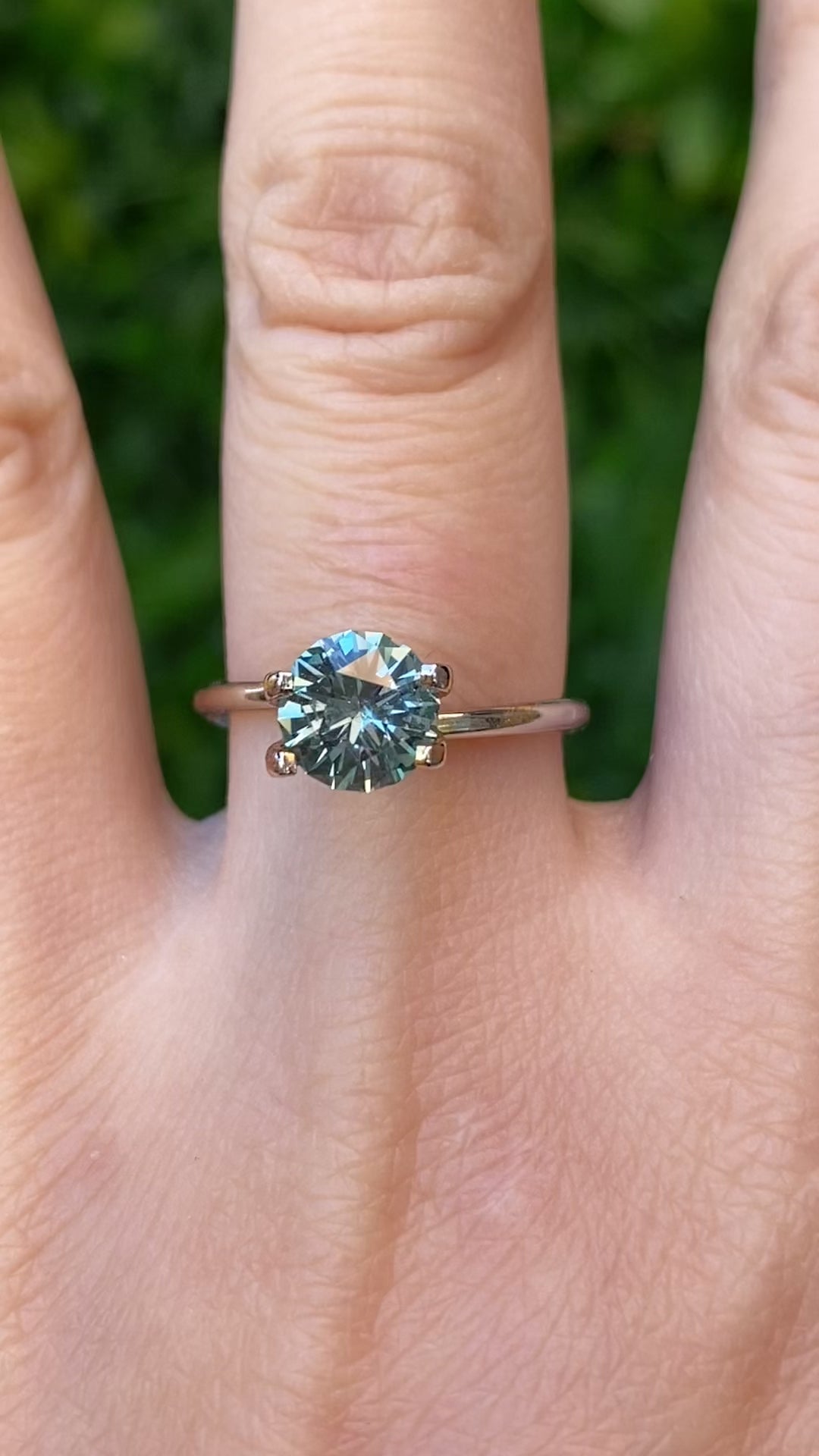 1.59ct Round Cut Blue Green Montana Sapphire SR415