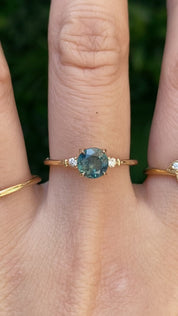 Estel Ring, Green Montana Sapphire