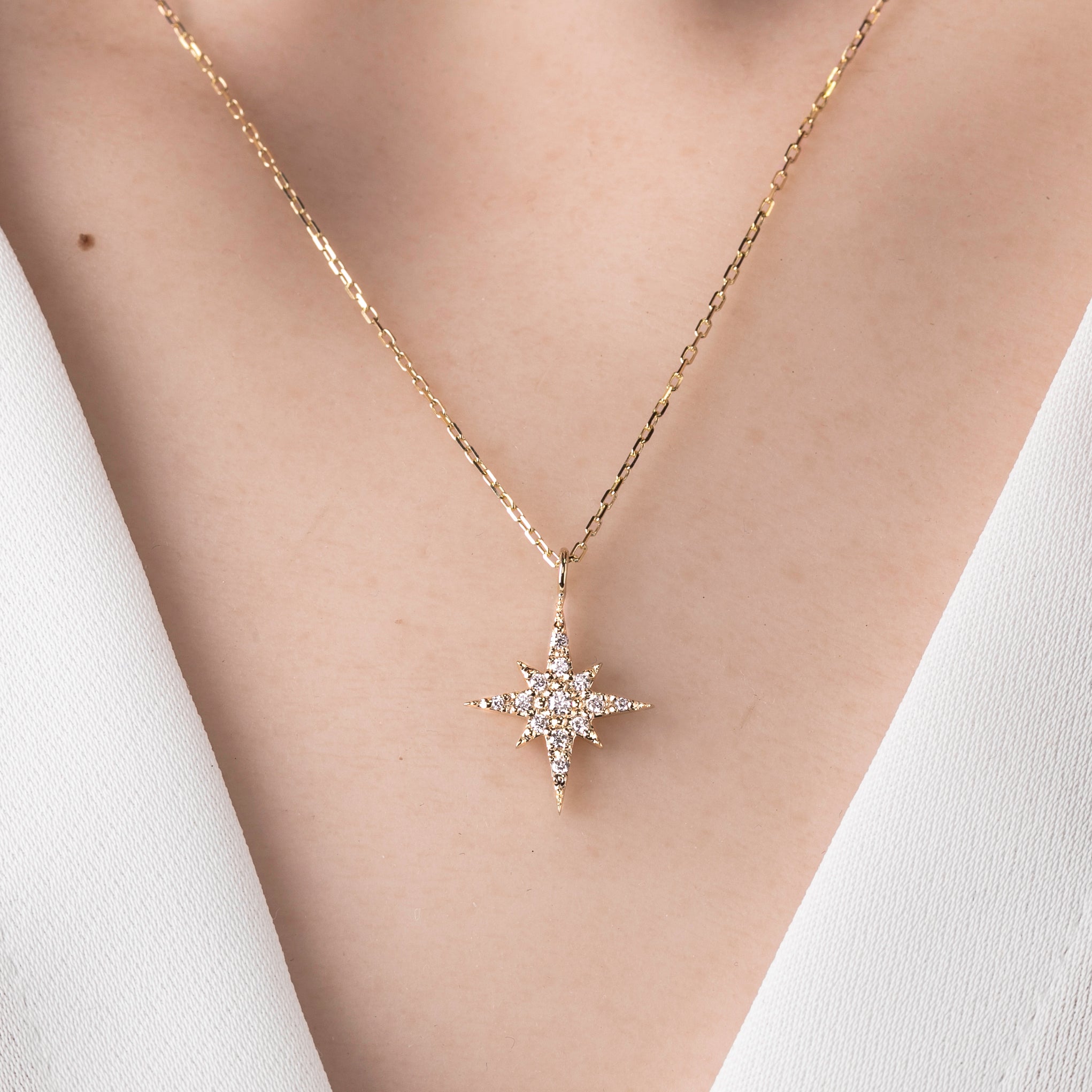 Starburst Diamond Pave Necklace