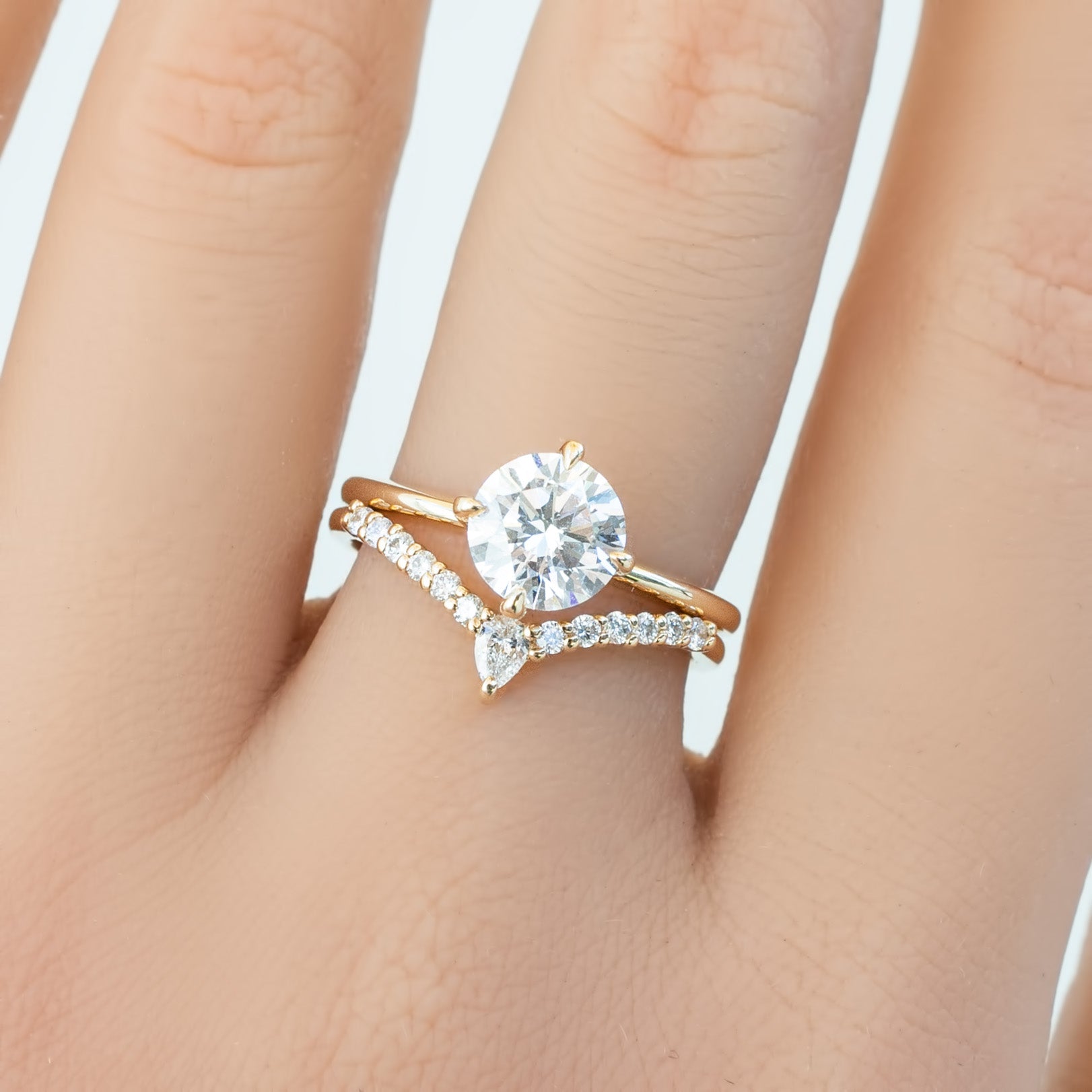 Alice Ring, 1.30ct Round Lab Diamond | IGI Certified
