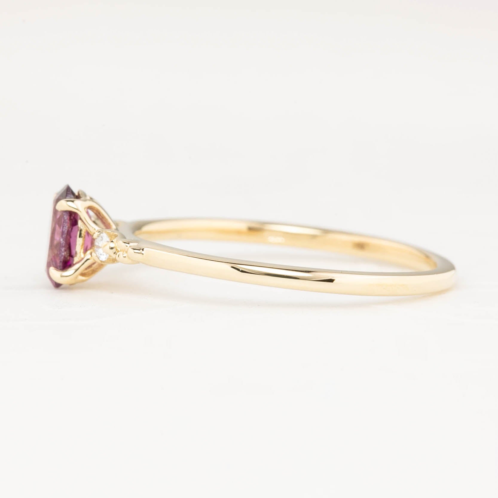 Birthstone Estel Ring