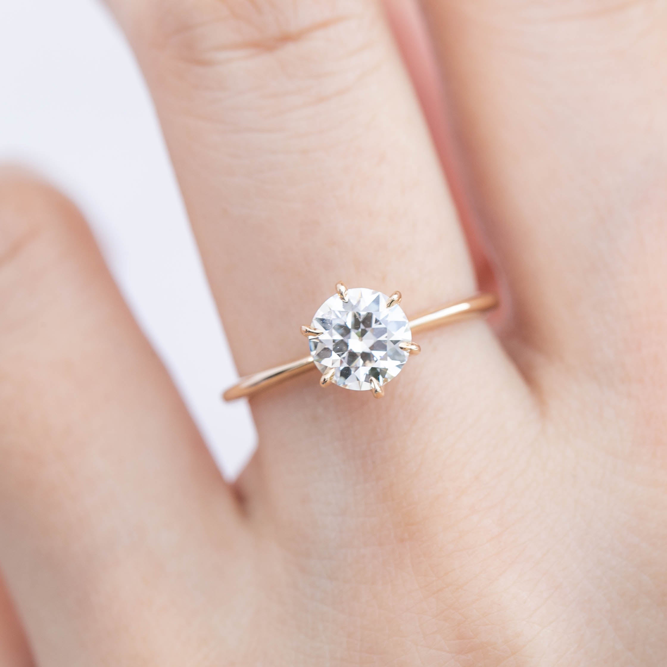Floryn Ring, 1.15ct Round Diamond | GIA Certified