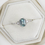 Agatha Ring, Blue Sapphire