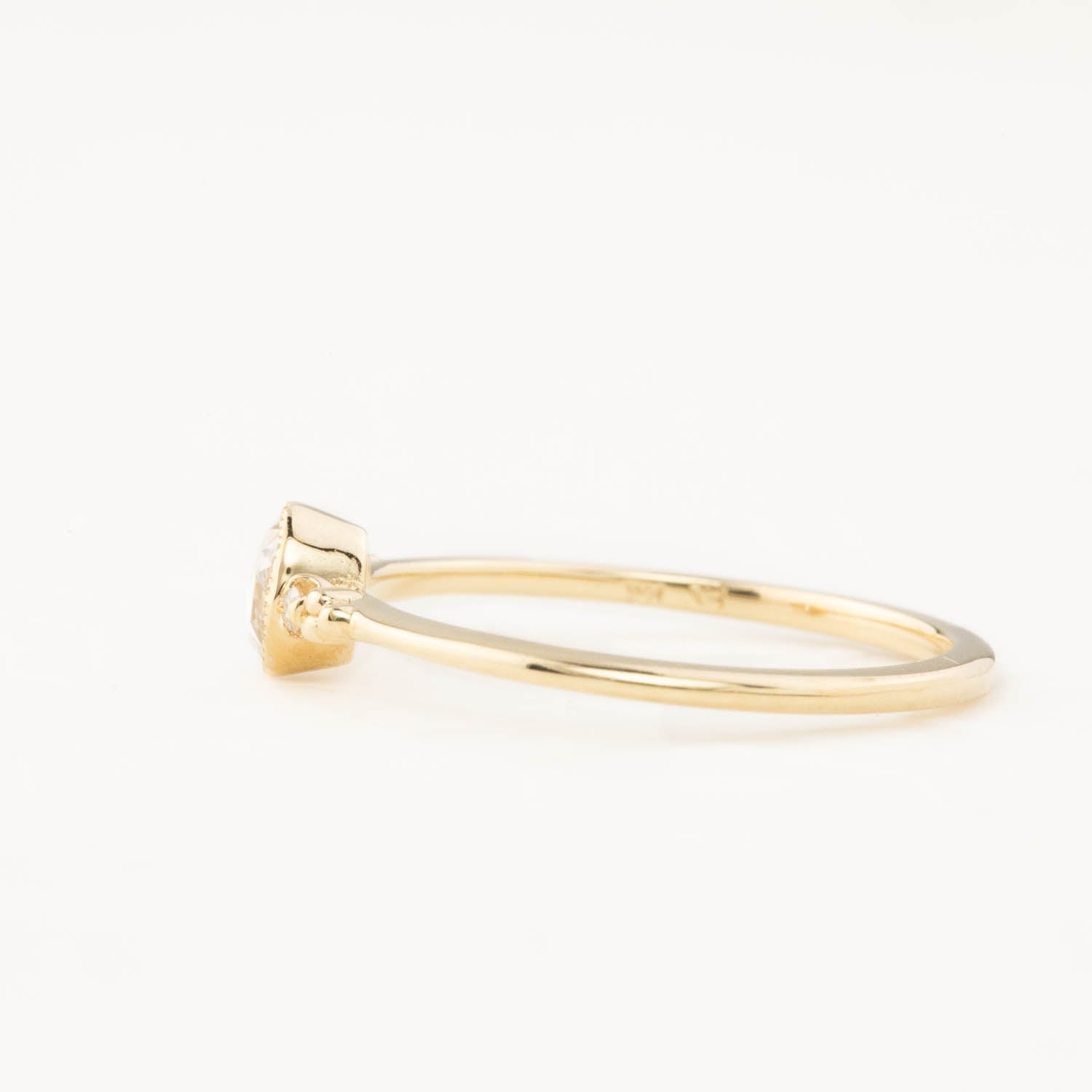 Estel 0.26ct Rose Cut Diamond Ring