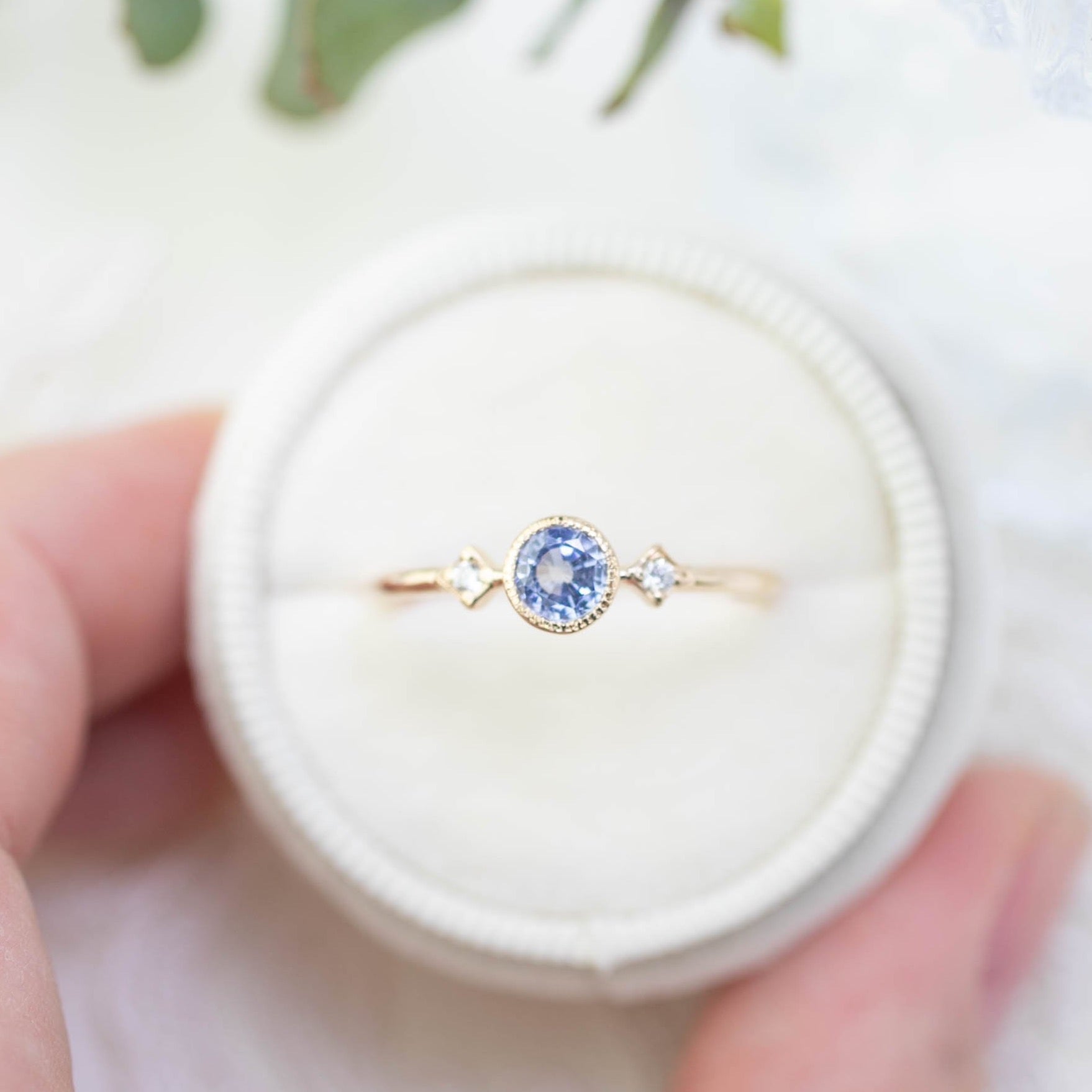 Star & Moon Ring, 0.45ct Ceylon Sapphire