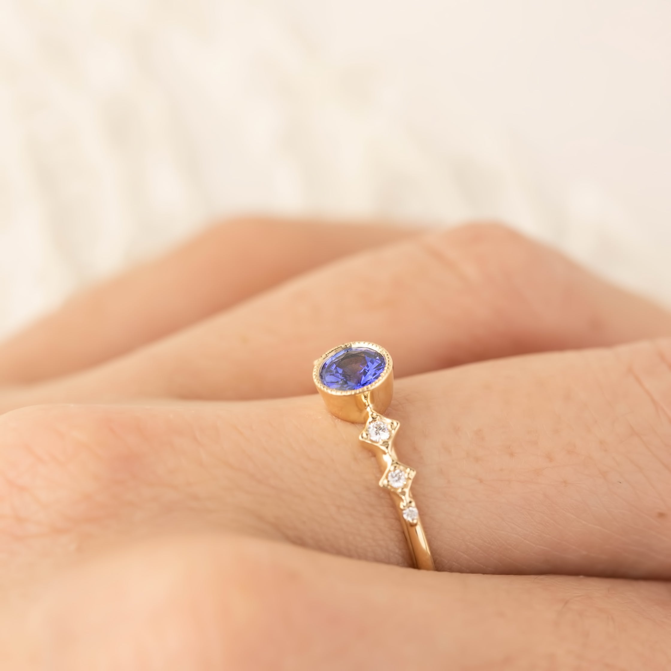 Celeste Ring, 0.40ct Sapphire