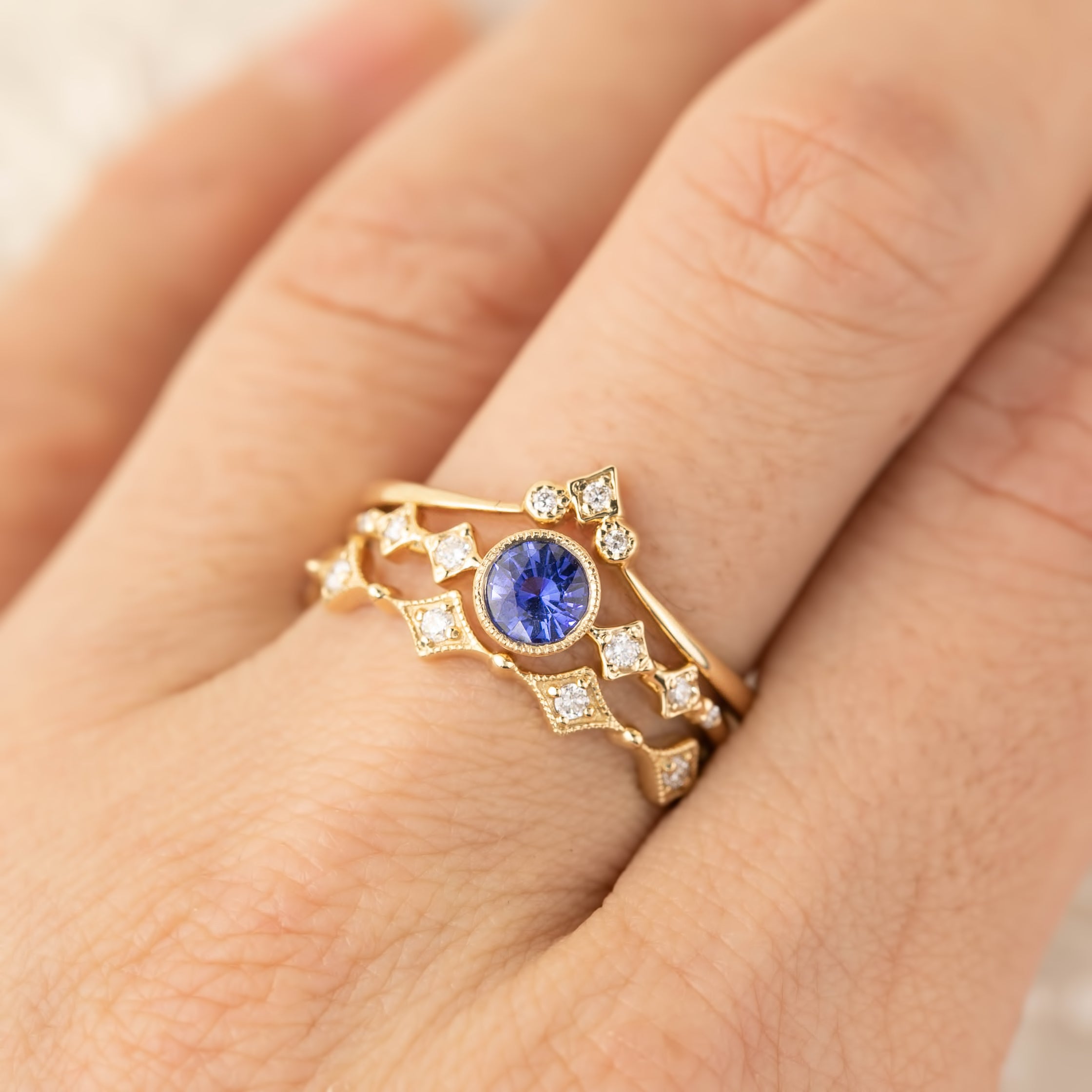 Celeste Ring, 0.40ct Sapphire