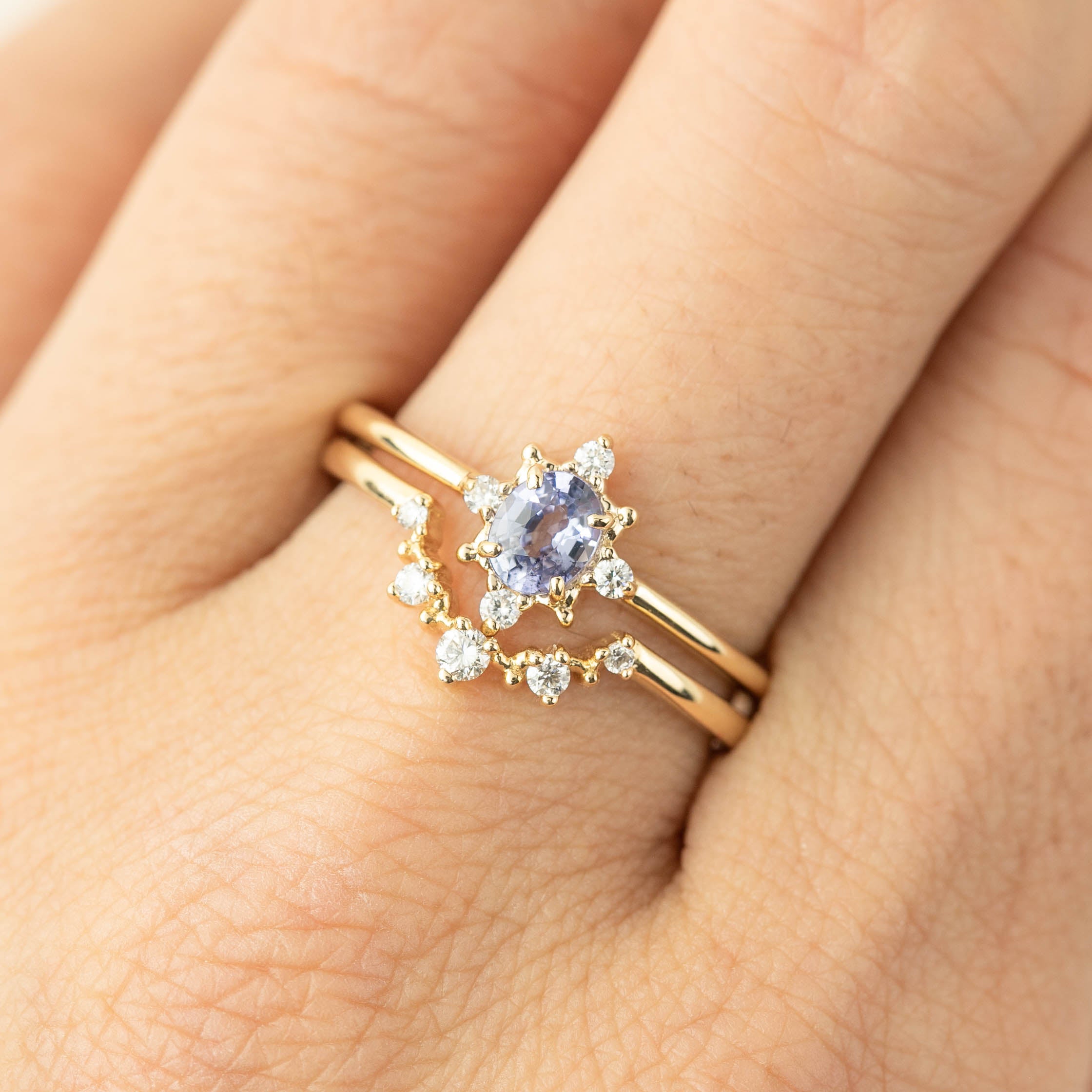 Victoria Ring, 0.40ct Unheated Sapphire, oval shape gemstone