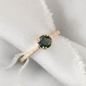 Sabrina Ring with 0.67ct Queensland Peacock Sapphire and white accent diamonds in 14k yellow gold band