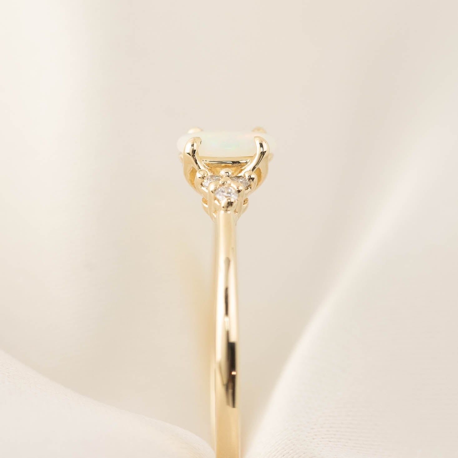 Teresa Ring - Opal