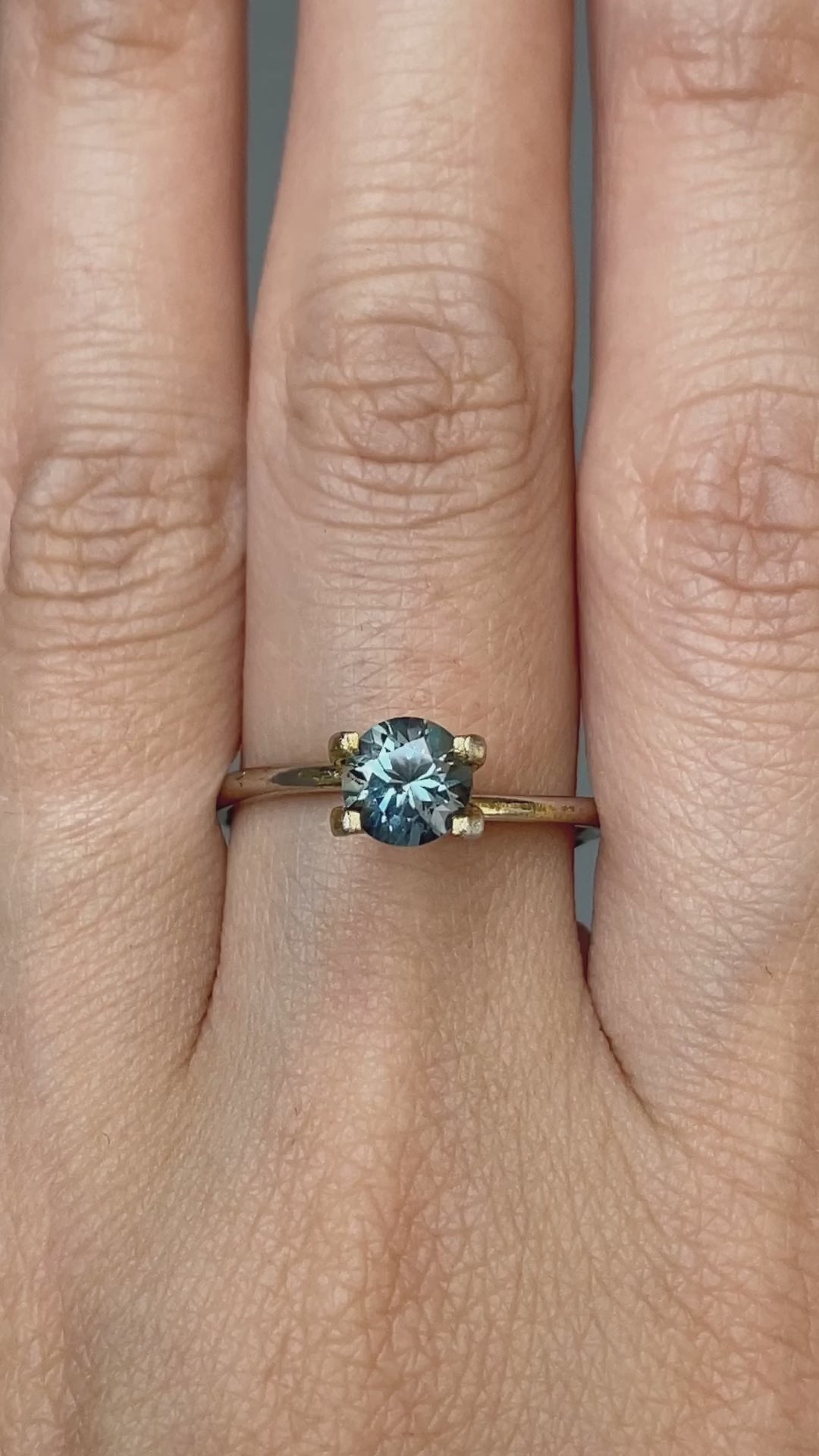1.14ct ラウンドカット ブルー グリーン サファイア モンタナ産 SR182