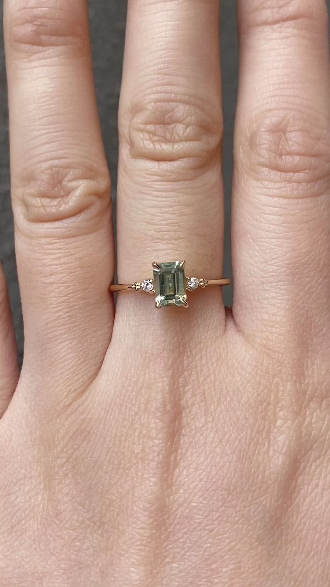 Estel Ring 0.93ct Light Green Emerald Montana Sapphire, 14K Yellow Gold (One of a kind)