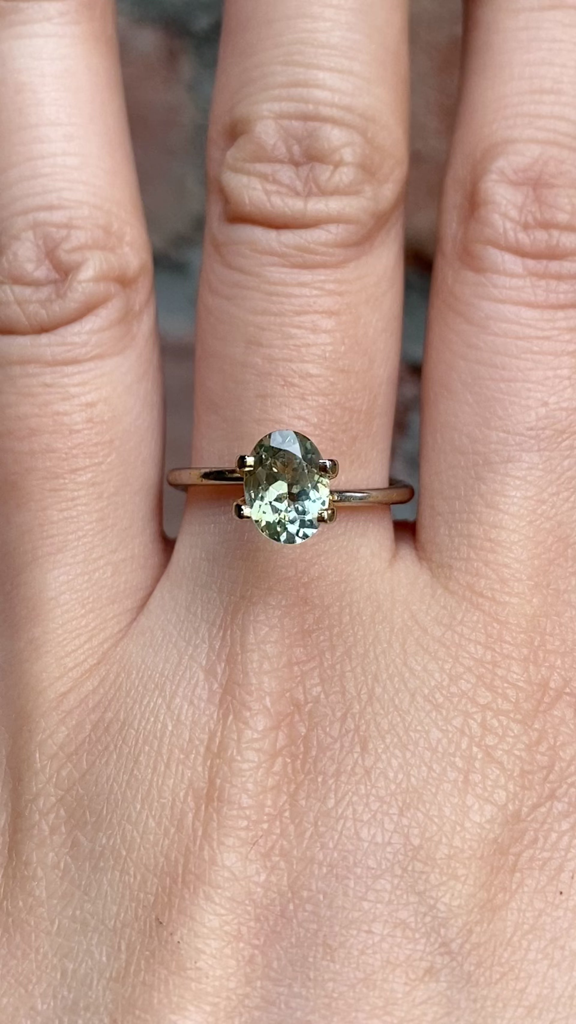 1.60ct ライトグリーン サファイア モンタナ産 SO332