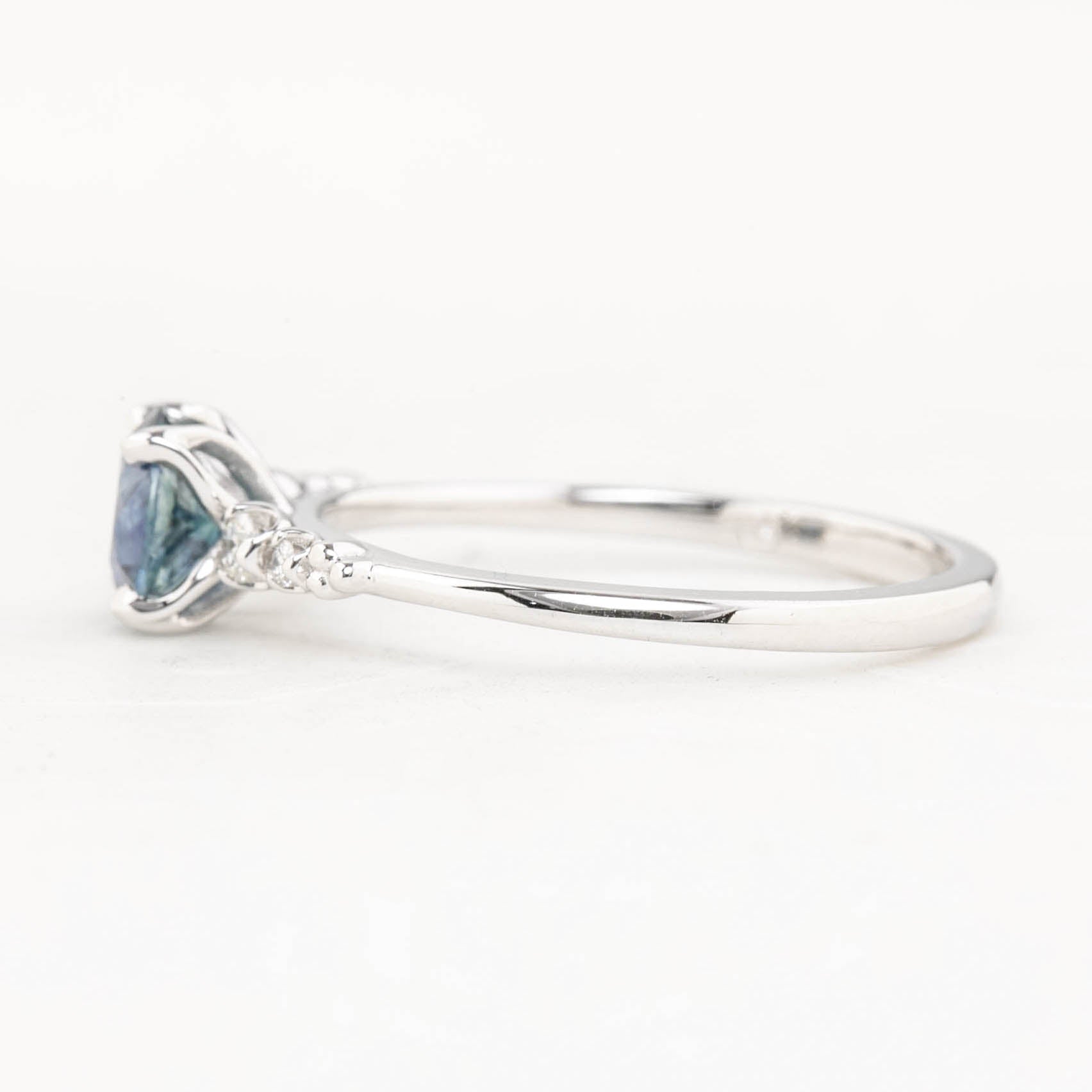 Estel Fleur Ring, 0.87ct Montana Sapphire