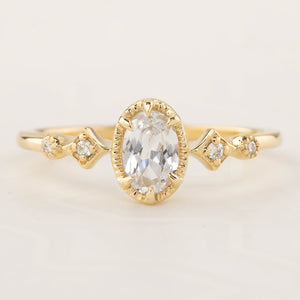Stella Ring White Sapphire