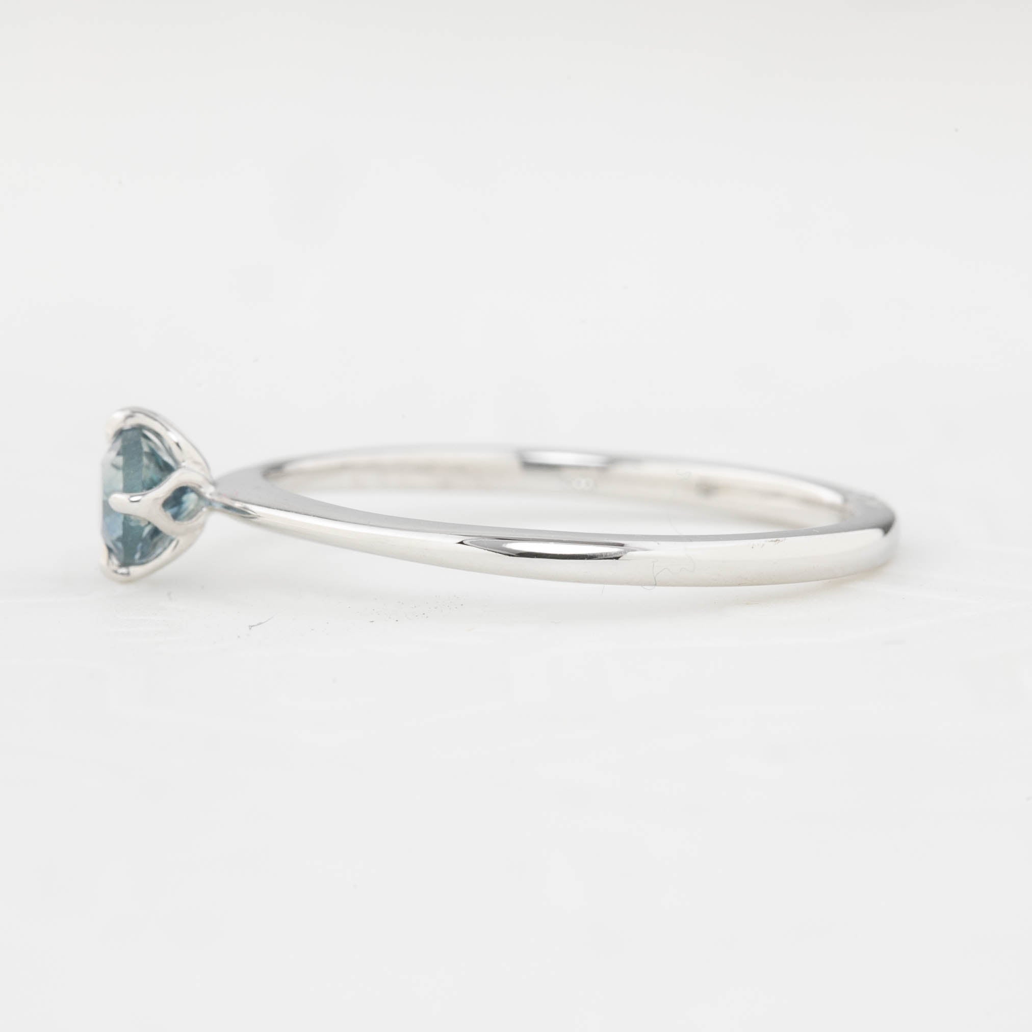 Alice Ring, 0.30ct Montana Sapphire