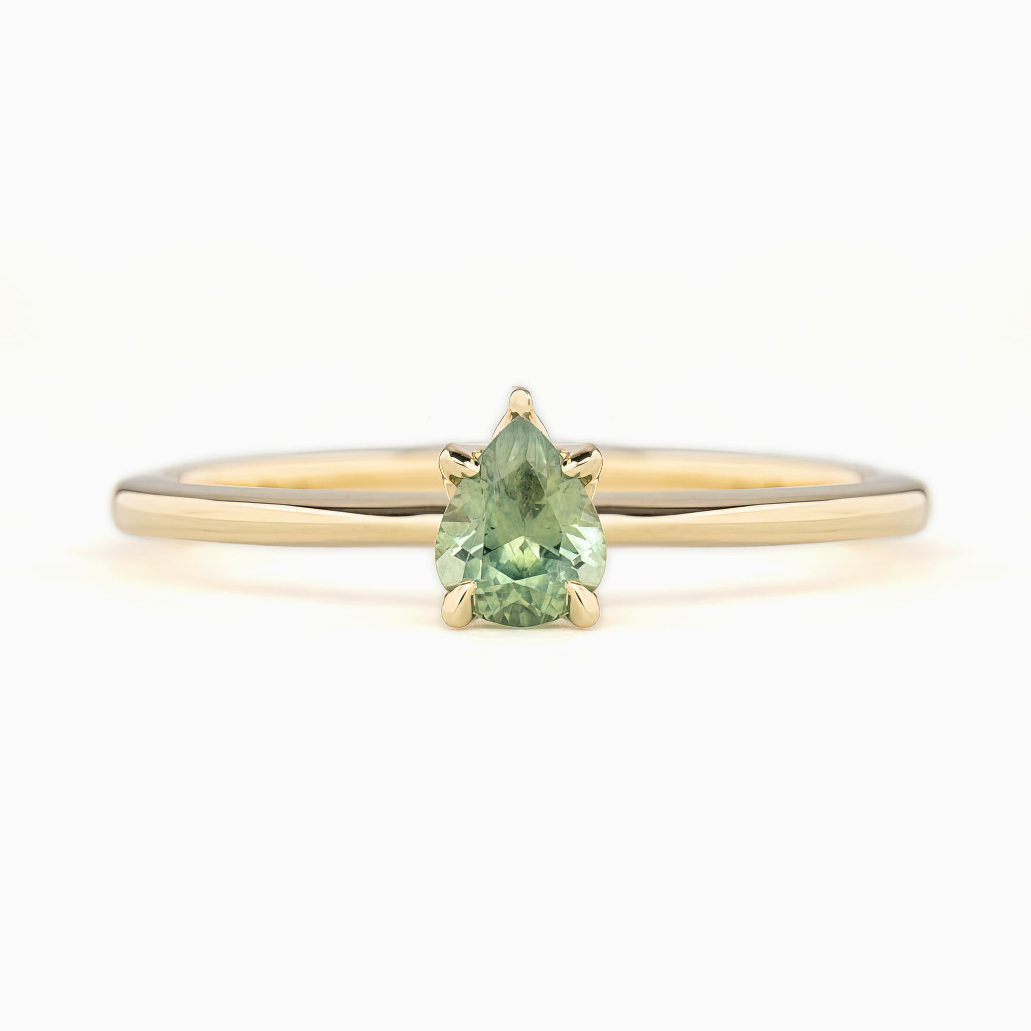 Sara Ring, 0.35ct Montana Sapphire
