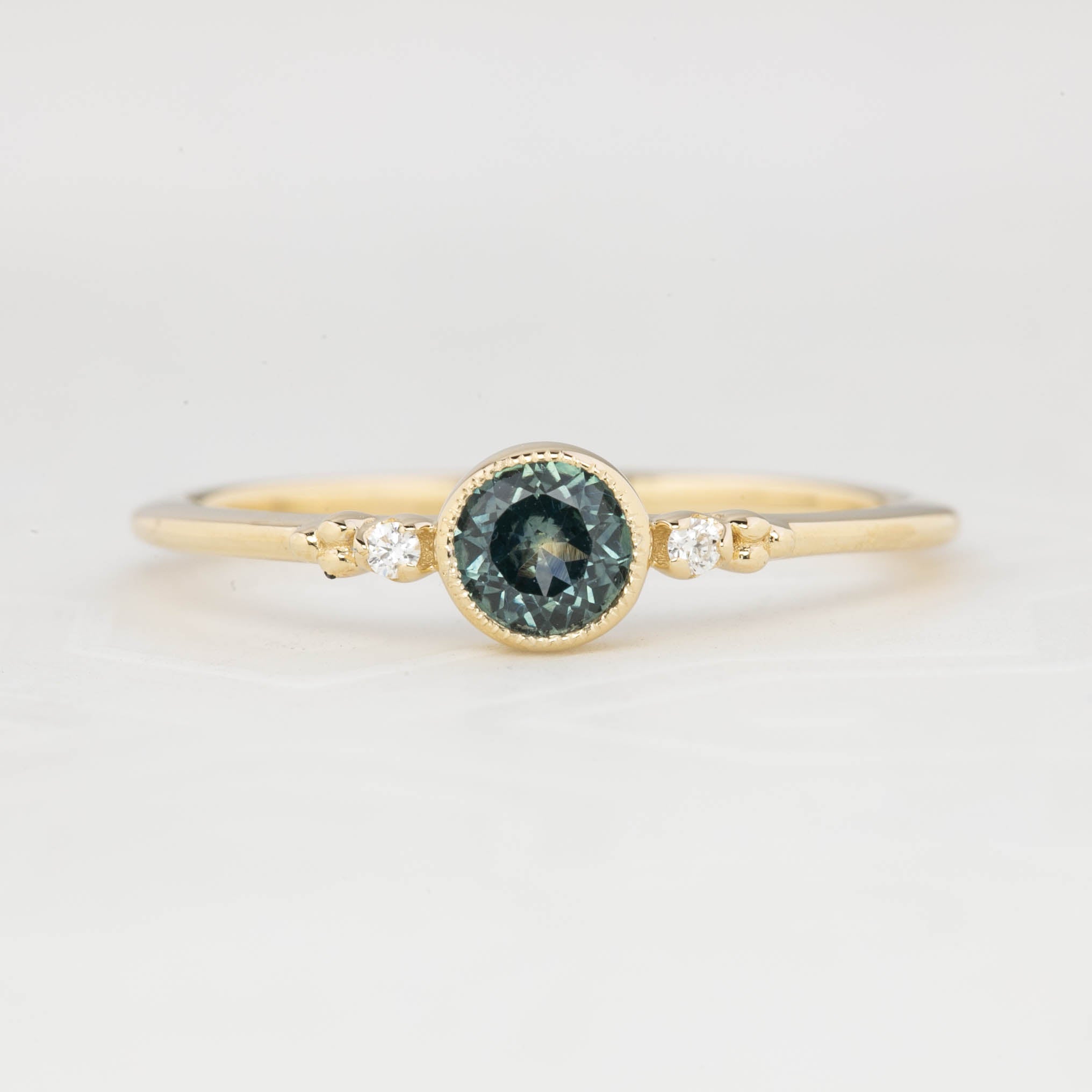 Estel Ring, 0.4ct Montana Sapphire