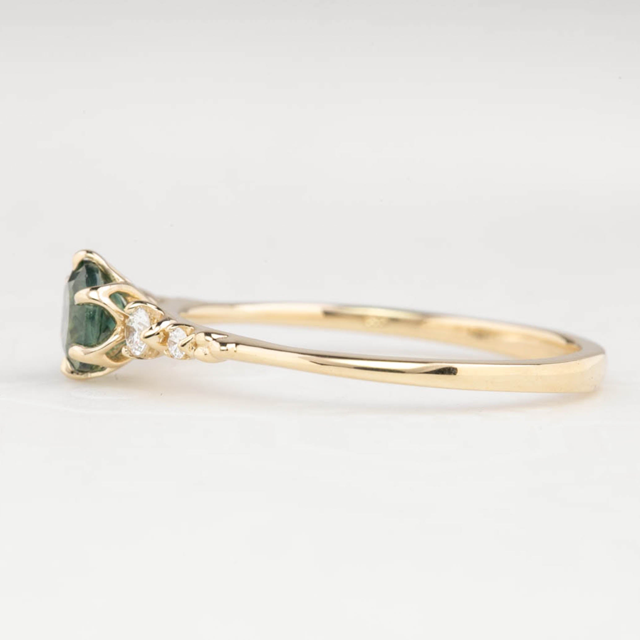 Estel Fleur Ring, 0.60ct Montana Sapphire