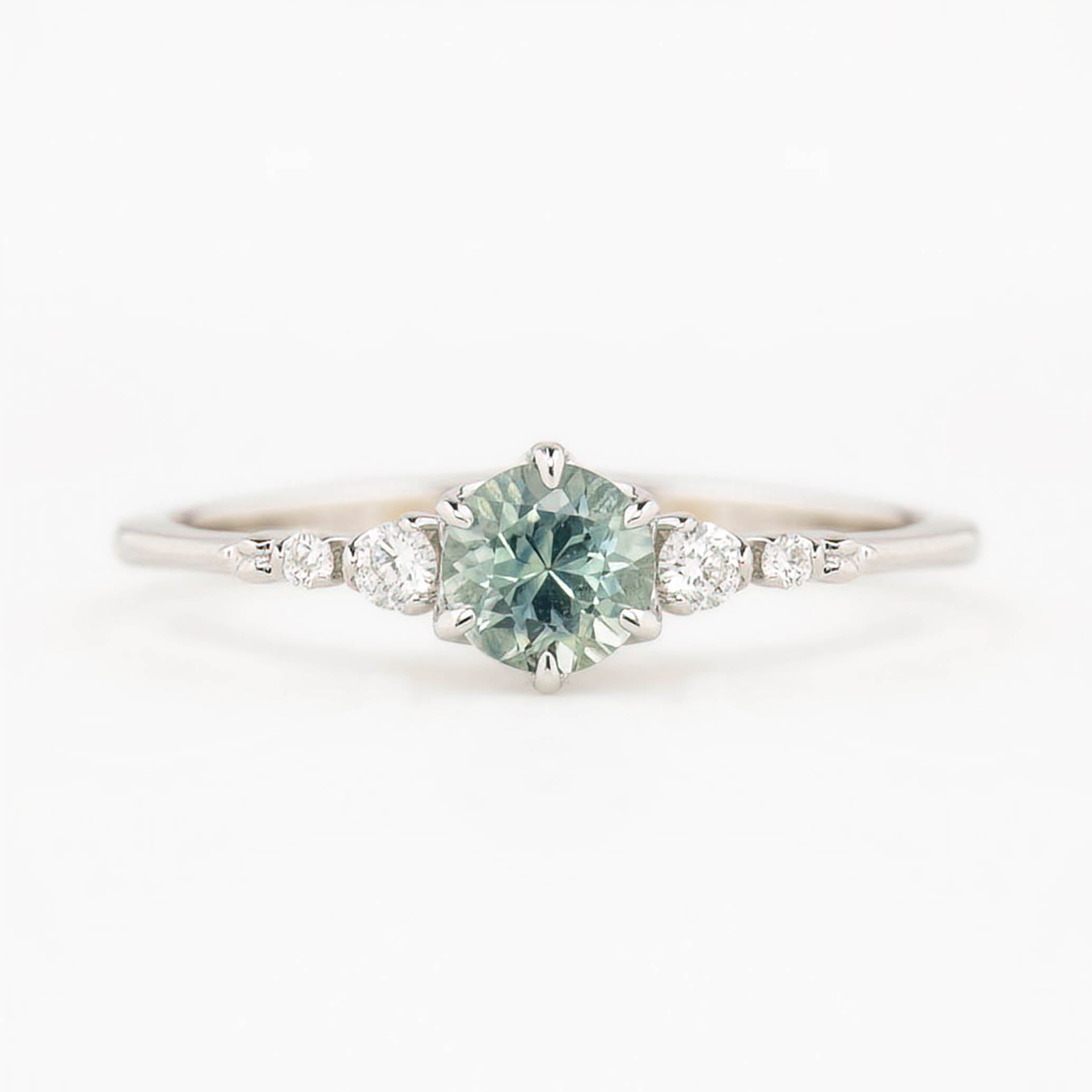 Estel Fleur Ring, 0.60ct Montana Sapphire