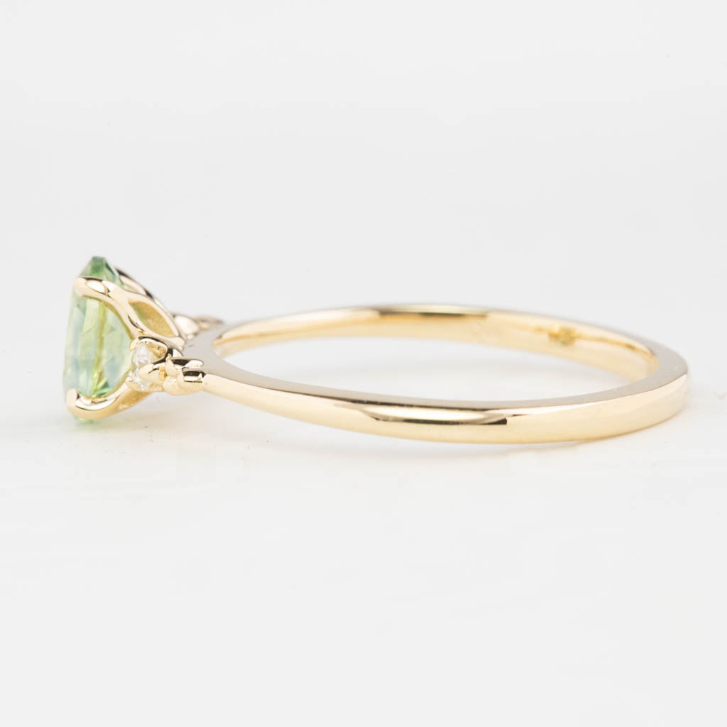 Estel Ring, 0.70ct Montana Sapphire, oval shape gemstone